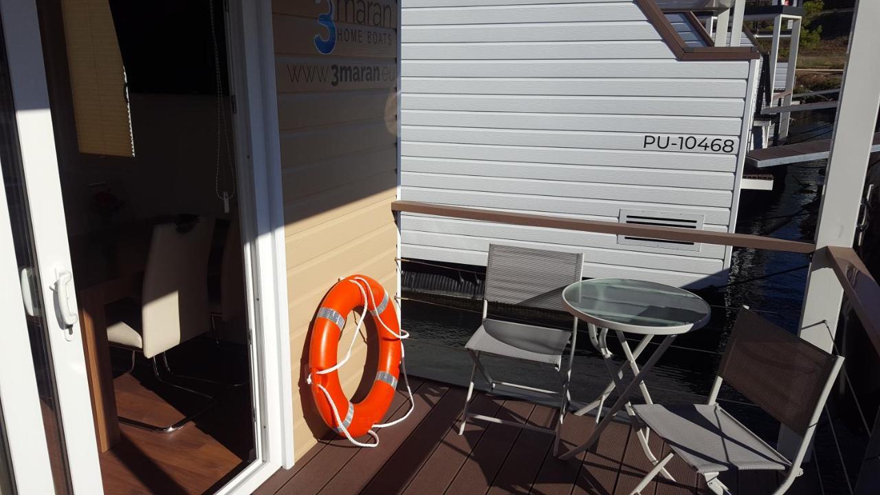 House Boat - Floating House Astrid * Pula